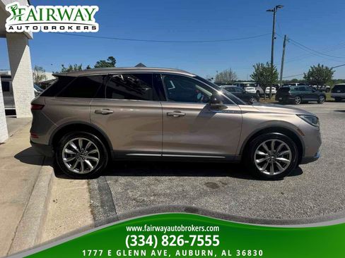 Used 2020 Lincoln Corsair FWD image 5