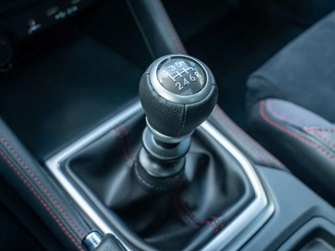 Used 2022 Subaru WRX Limited AWD/4WD image 23