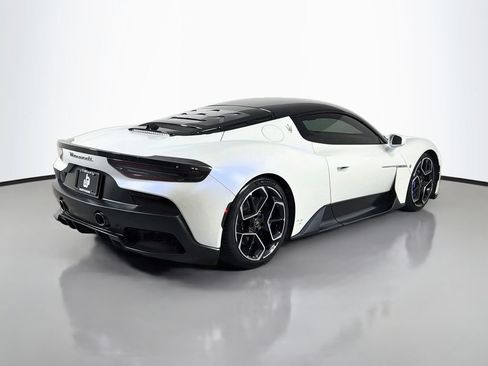 Used 2022 Maserati MC20 Coupe RWD image 5