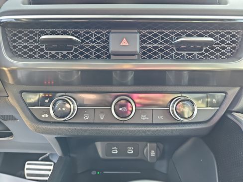 Certified 2025 Acura ADX A-Spec image 21