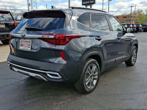 Used 2021 Kia Seltos S AWD/4WD image 6