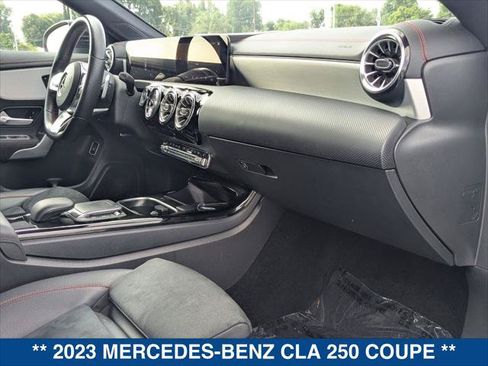 Used 2023 Mercedes-Benz CLA 250 image 22