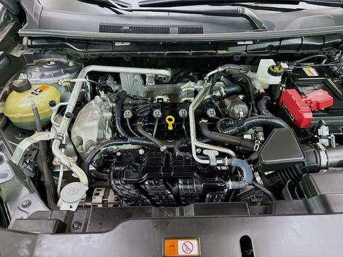 Used 2024 Mitsubishi Outlander SE Black Edition image 30