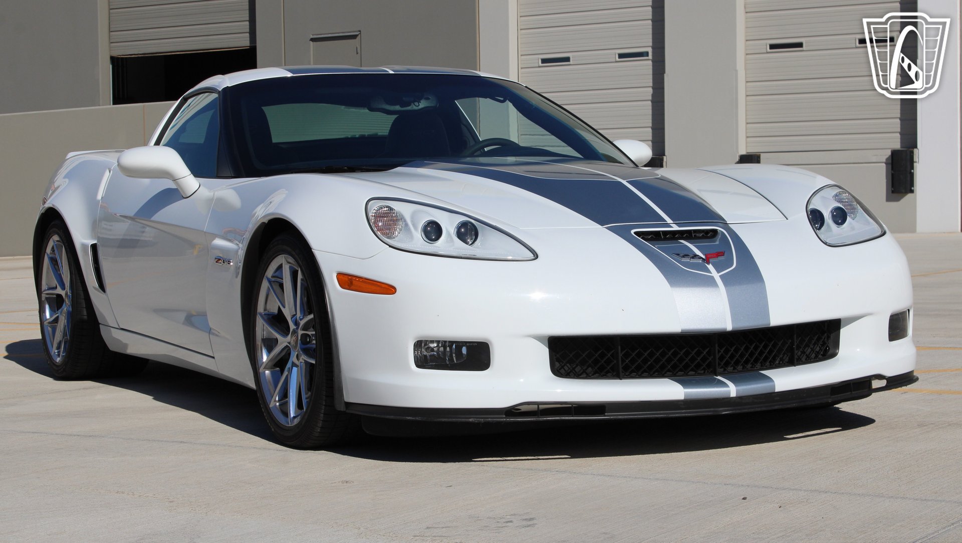 Used 2013 Chevrolet Corvette Z06 w/ 3LZ Preferred Equipment Group RWD image 5