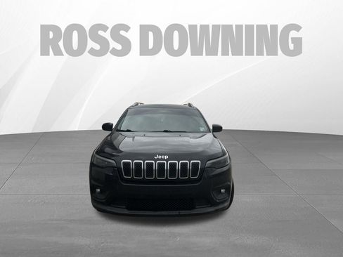 Used 2019 Jeep Cherokee Latitude Plus FWD image 2