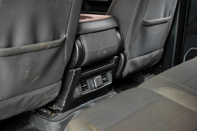 Used 2025 Chevrolet Silverado 2500 LT AWD/4WD image 46