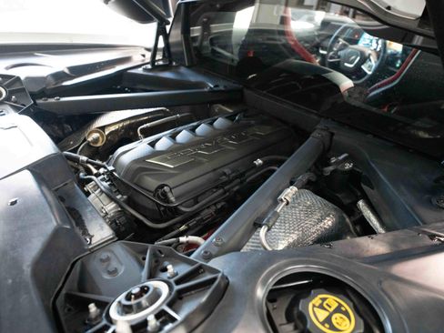 Used 2022 Chevrolet Corvette Stingray Coupe w/ Battery Protection Package RWD image 24