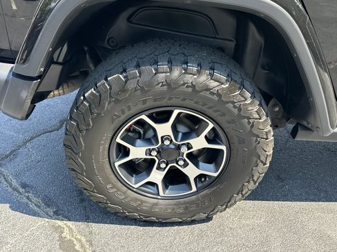 Used 2021 Jeep Wrangler Unlimited Rubicon AWD/4WD image 21