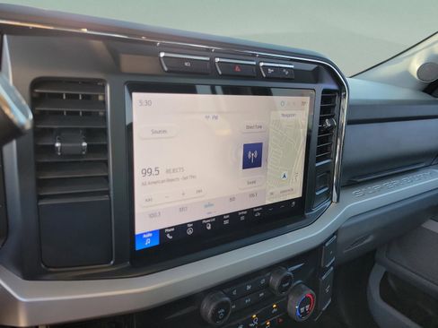 Used 2024 Ford F250 XLT w/ XLT Premium Package image 18