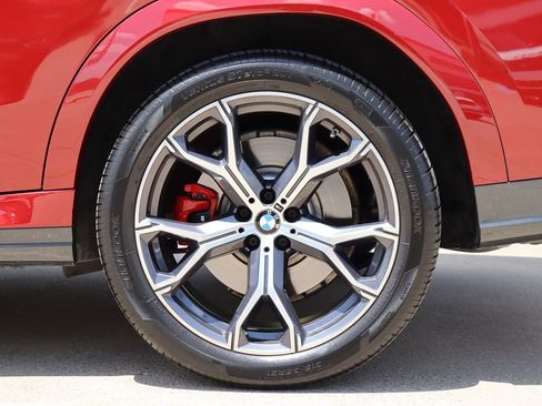 Used 2021 BMW X6 M50i w/ Executive Package image 61