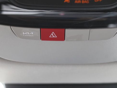 Certified 2024 Kia Sportage SX image 59