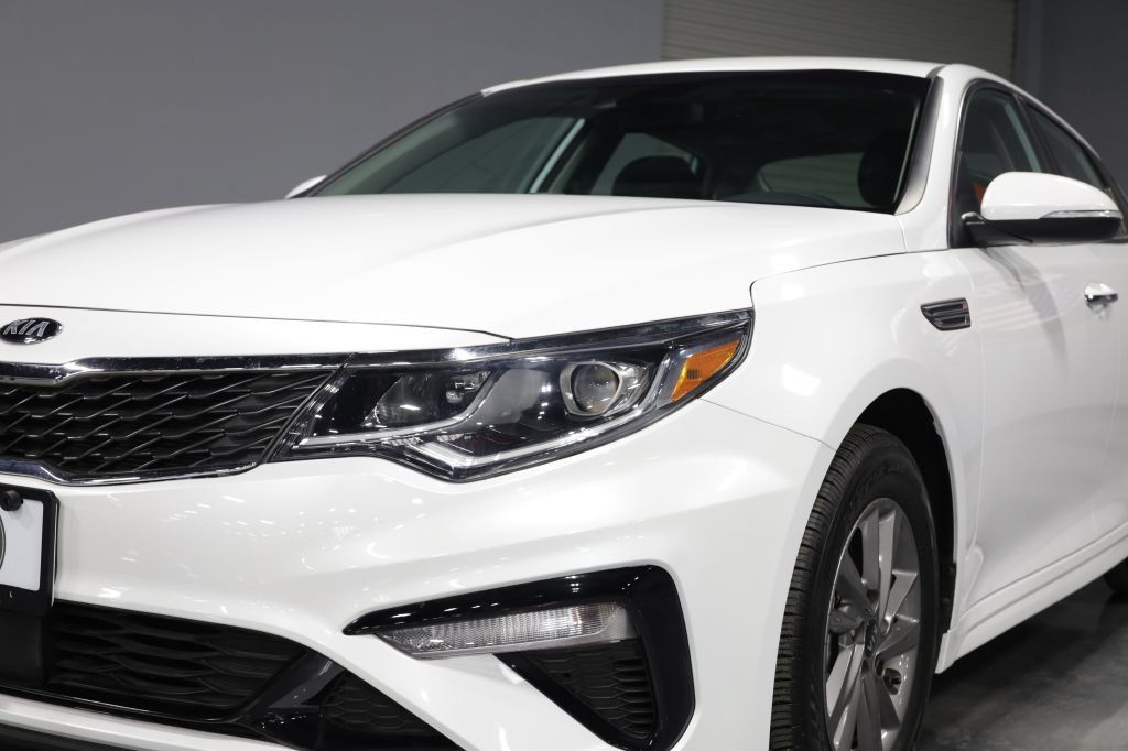 Used 2020 Kia Optima LX FWD image 31