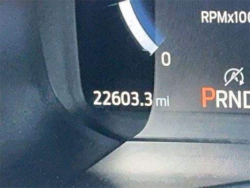 Used 2025 Ford Explorer ST-Line image 28