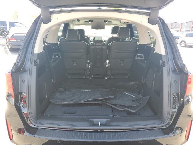 Certified 2025 Honda Odyssey Elite image 9