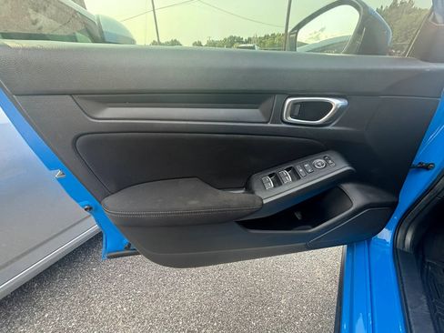 Used 2023 Honda Civic Sport image 19