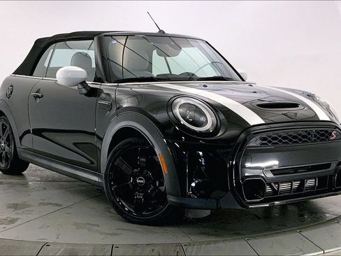 Used 2023 MINI Cooper S w/ Signature Upholstery Package FWD image 1