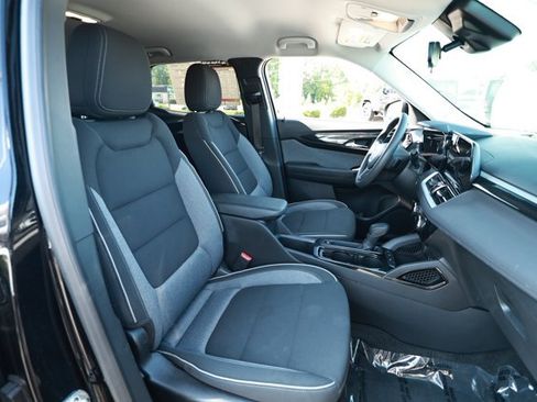 Used 2024 Chevrolet TrailBlazer LT FWD image 25