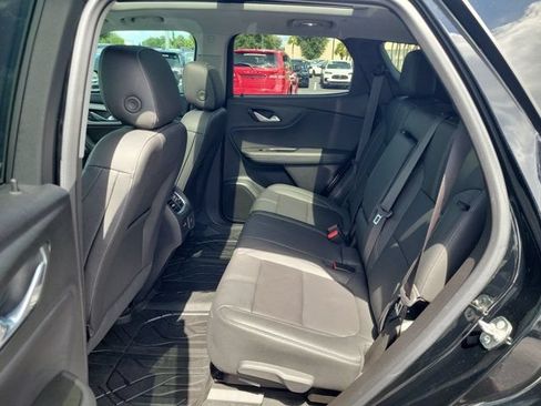 Used 2024 Chevrolet Blazer LT w/ Sound & Technology Package FWD image 14