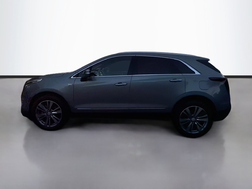 Used 2024 Cadillac XT5 Premium Luxury w/ Technology Package FWD image 4