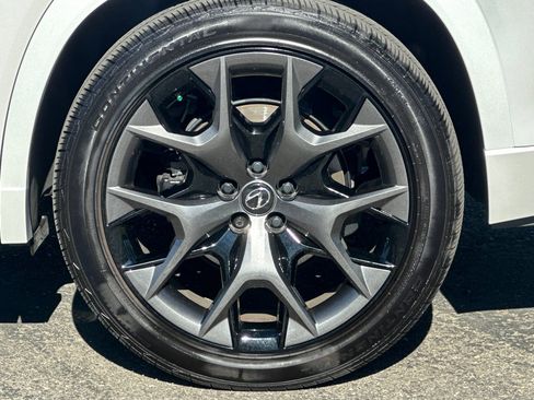 Certified 2025 Lexus TX 500h AWD w/ Technology Package image 39