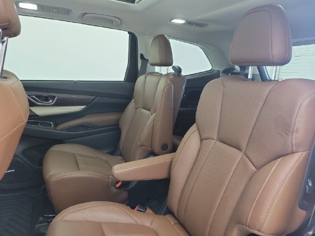 Used 2019 Subaru Ascent Touring AWD/4WD image 14