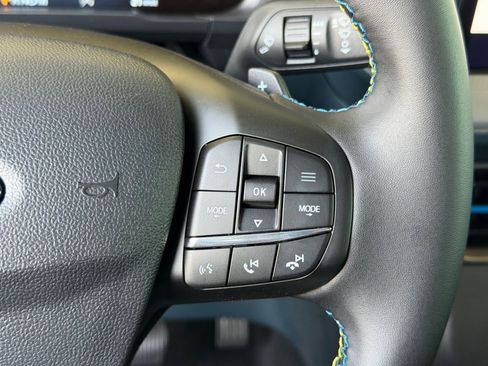 New 2026 Ford Maverick Lobo AWD/4WD image 29