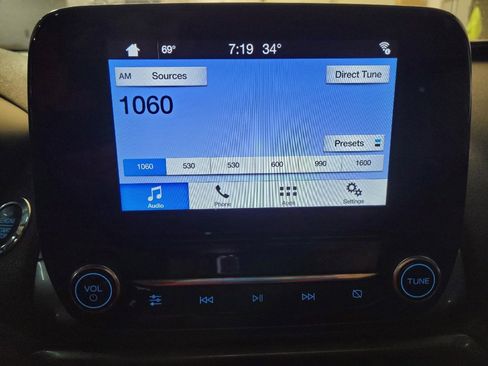 Used 2018 Ford EcoSport SE image 25