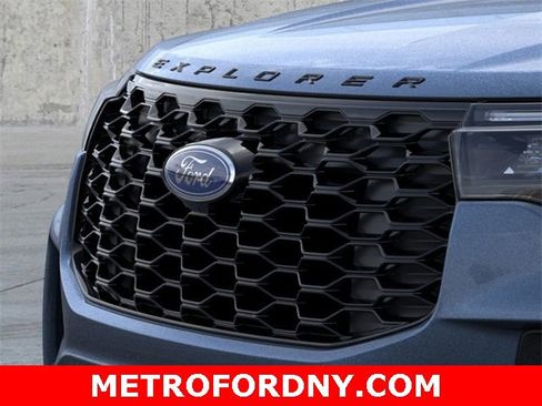 New 2026 Ford Explorer ST-Line image 17