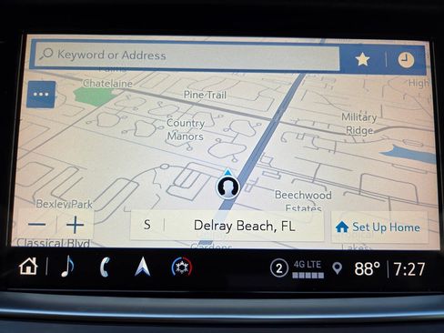 Used 2024 Cadillac XT5 Premium Luxury w/ Technology Package FWD image 29