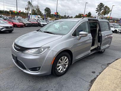 Used 2018 Chrysler Pacifica Touring-L