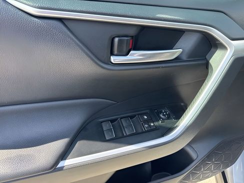 Used 2023 Toyota RAV4 XLE w/ Convenience Package image 26