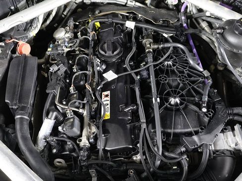 Used 2022 BMW X7 xDrive40i w/ M Sport Package image 24