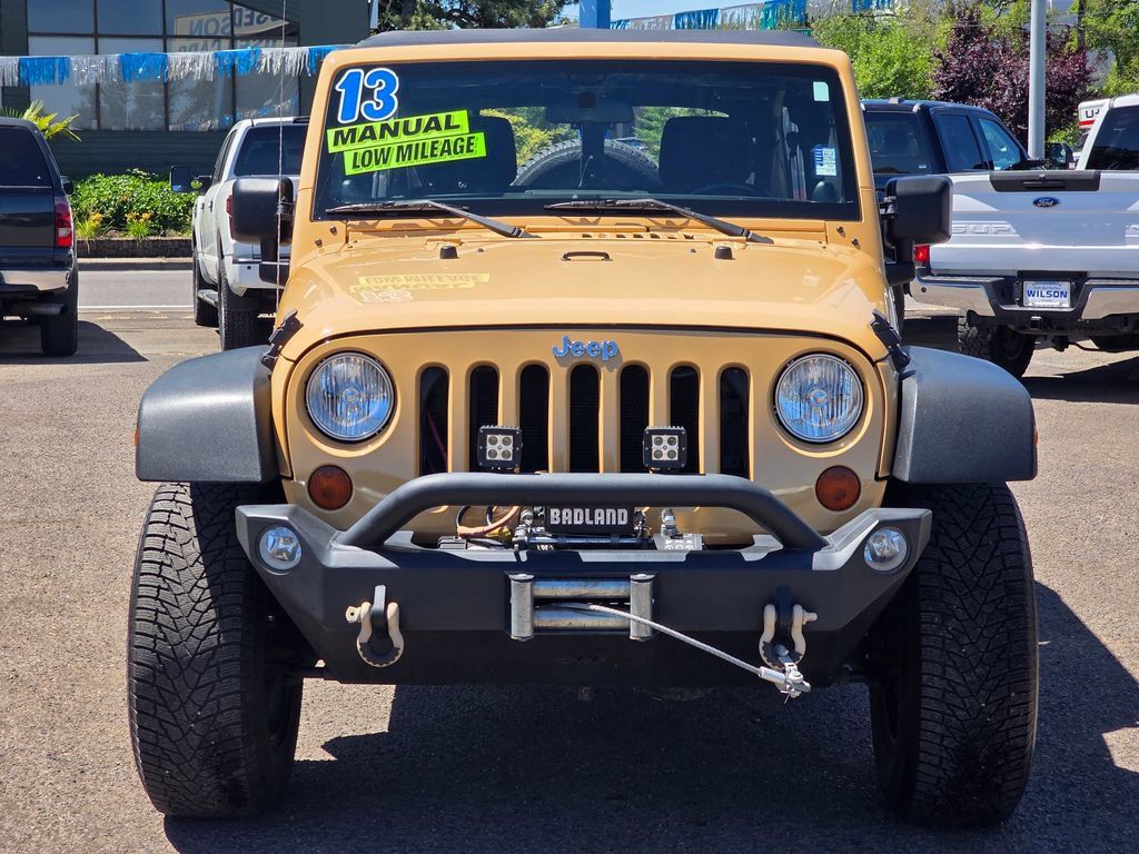 Used 2013 Jeep Wrangler Unlimited Sport w/ Connectivity Group AWD/4WD image 6