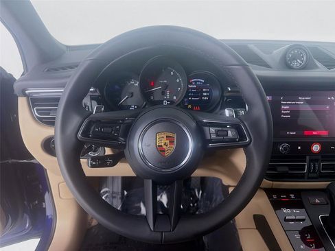 New 2026 Porsche Macan image 12