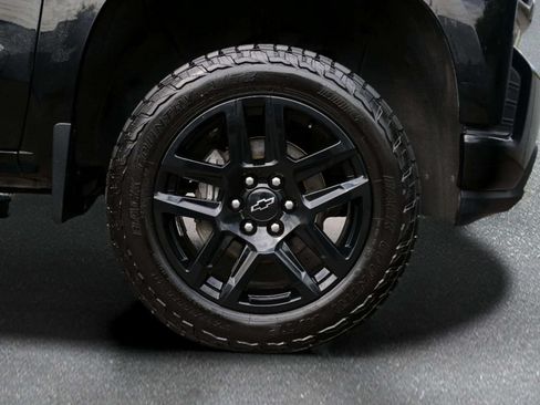 Used 2021 Chevrolet Silverado 1500 LT Trail Boss w/ Convenience Package II AWD/4WD image 9