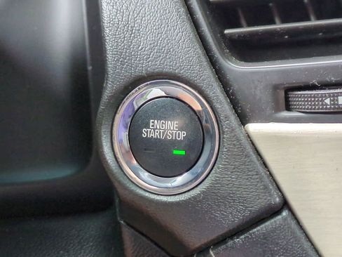 Used 2016 GMC Yukon XL Denali w/ Open Road Package RWD image 29