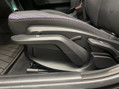 New 2026 MINI Cooper 4-Door Hardtop image 18