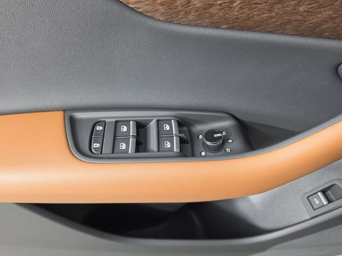 New 2026 Audi Q8 Premium AWD/4WD image 19