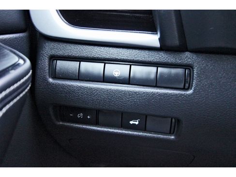 Used 2022 Nissan Rogue SL w/ SL Premium Package image 21