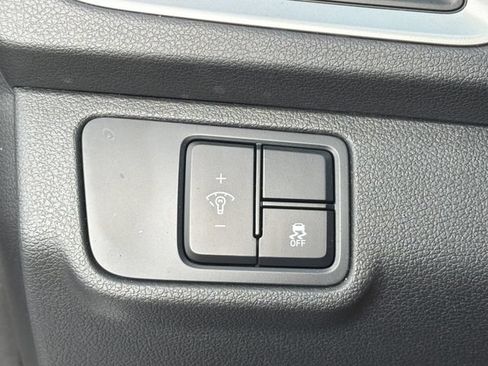 Certified 2022 Hyundai Accent SE FWD image 34