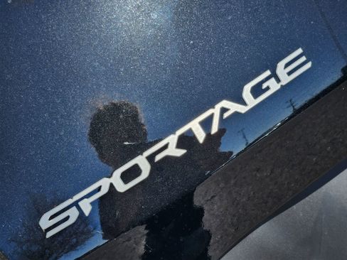 New 2026 Kia Sportage EX image 9