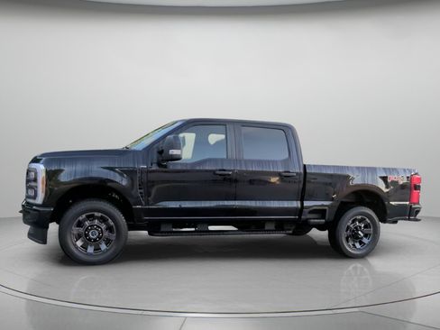 Certified 2024 Ford F250 XL w/ STX Appearance Package AWD/4WD image 15