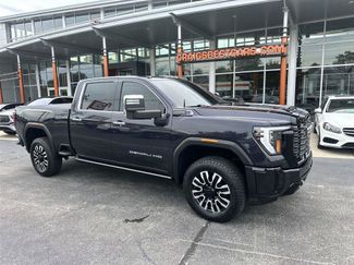 Used 2025 GMC Sierra 3500 Denali Ultimate AWD/4WD video 1