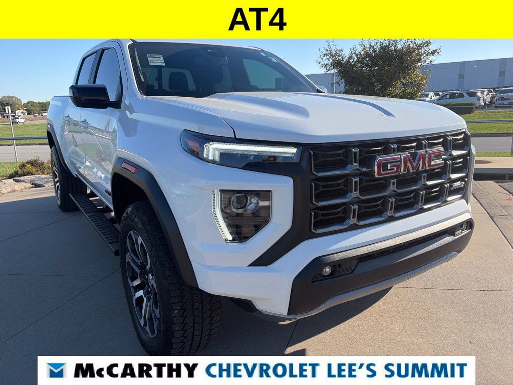 Used 2024 GMC Canyon AT4 w/ AT4 Premium Package AWD/4WD image 2