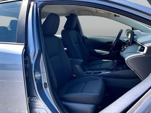 Used 2024 Toyota Corolla LE FWD image 9