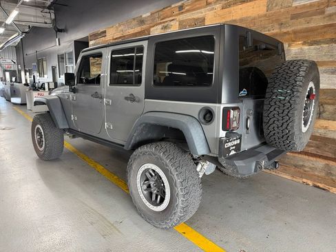 Used 2016 Jeep Wrangler Unlimited Sport AWD/4WD image 7