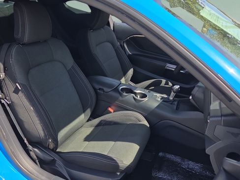 Used 2024 Ford Mustang Coupe RWD image 16