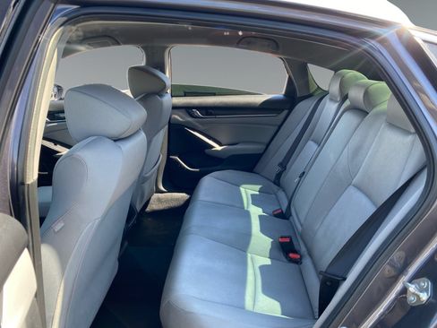 Used 2019 Honda Accord LX image 13