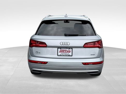 Used 2020 Audi Q5 Premium w/ Premium Plus Package AWD/4WD image 8
