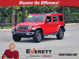 Used 2025 Jeep Wrangler Unlimited Sahara AWD/4WD video 1
